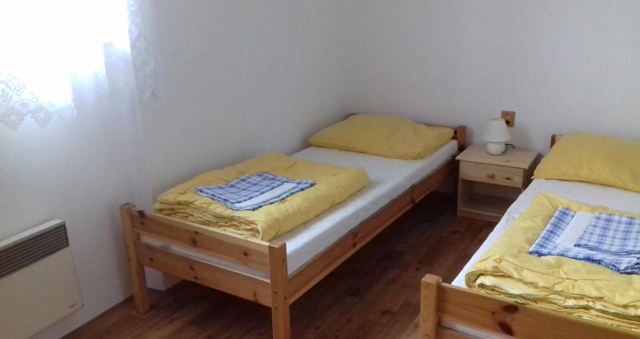 Blatsky Dvur Aparthotel Veselí nad Lužnicí Exteriör bild